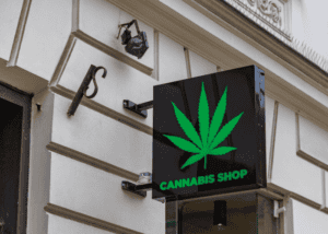 can visitors buy weed in california - featured image